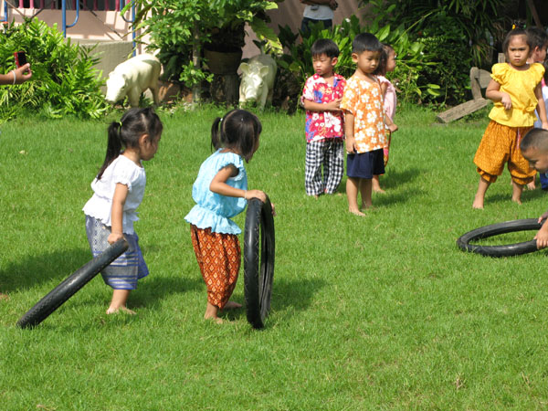 การละเล่นเด็กไทย